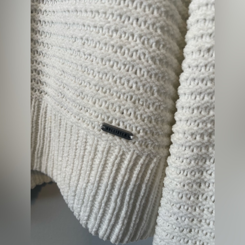 Sweater - Picture 3 of 3